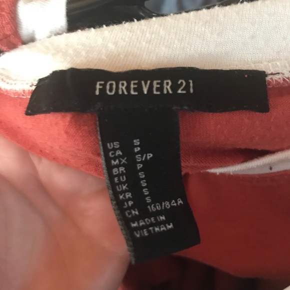 Forever 21 Peach Crop Top Size Small - Picture 3 of 3